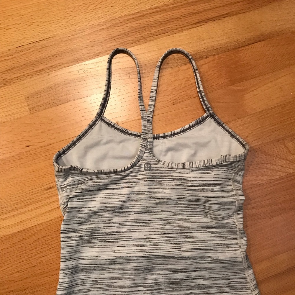 Lululemon tank top